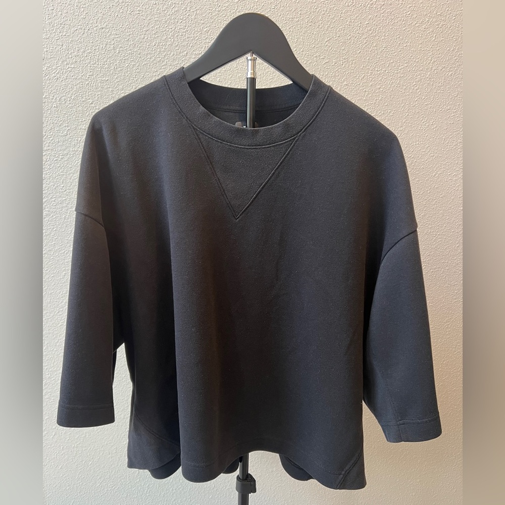 The North Face Minimalist Athleisure CrewNeck 3/4 sleeve Cropped sweatshirt sz L